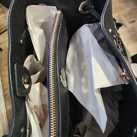 Kate Spade Black and White Tweed Shoulder Bag - Picture 4 of 6